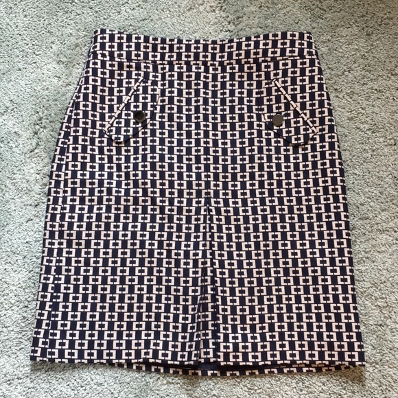 Ann Taylor LOFT Chain Print Professional Skirt, 2 - Picture 6 of 9